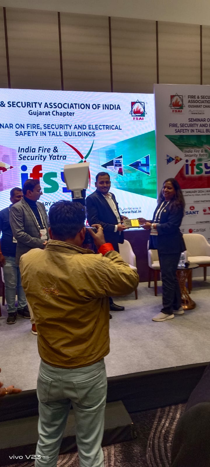 SAFETY & SECURITY ASIA